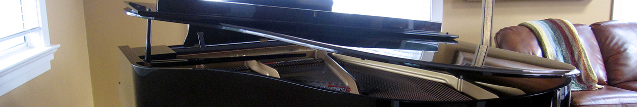 james-mover-about-us-piano